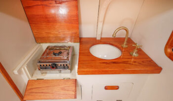 Galley 2 classic yacht Acrospire