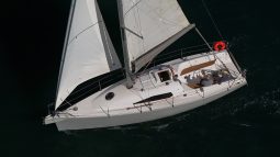 RUNNALLS 31 ~ VERSATILE RACER/CRUISER