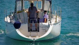 Adams Bluewater 42