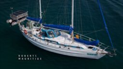 Roberts Mauritius 43 ~ loaded to the gunnels with quality cruising gear