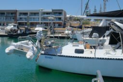 Adams 40CC ~ Highly regarded offshore design