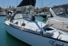 Adams 40CC ~ Highly regarded offshore design