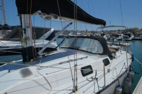 Adams 40CC ~ Highly regarded offshore design