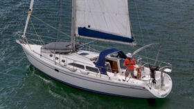 Catalina 34 MK II ~ Shoal draft 1.3m, Hinged mast