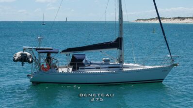 Beneteau First 375
